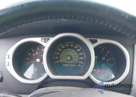 2005 Toyota 4Runner Sr5 Sport V6 z USA, uszkodzony, nr VIN JTEBU14R358047314